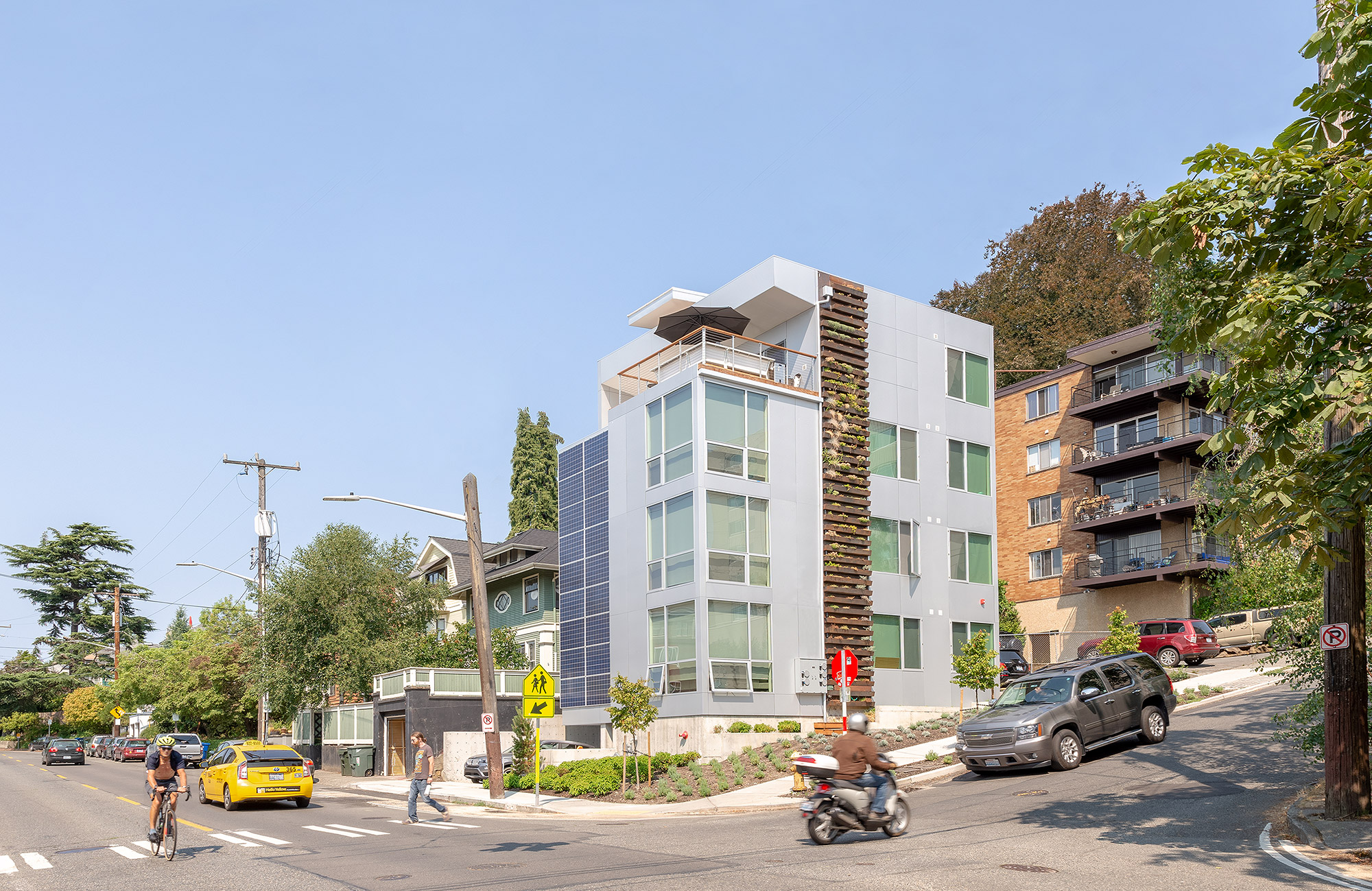 BUILD-LLC-602-Ext-SW-01#.jpg