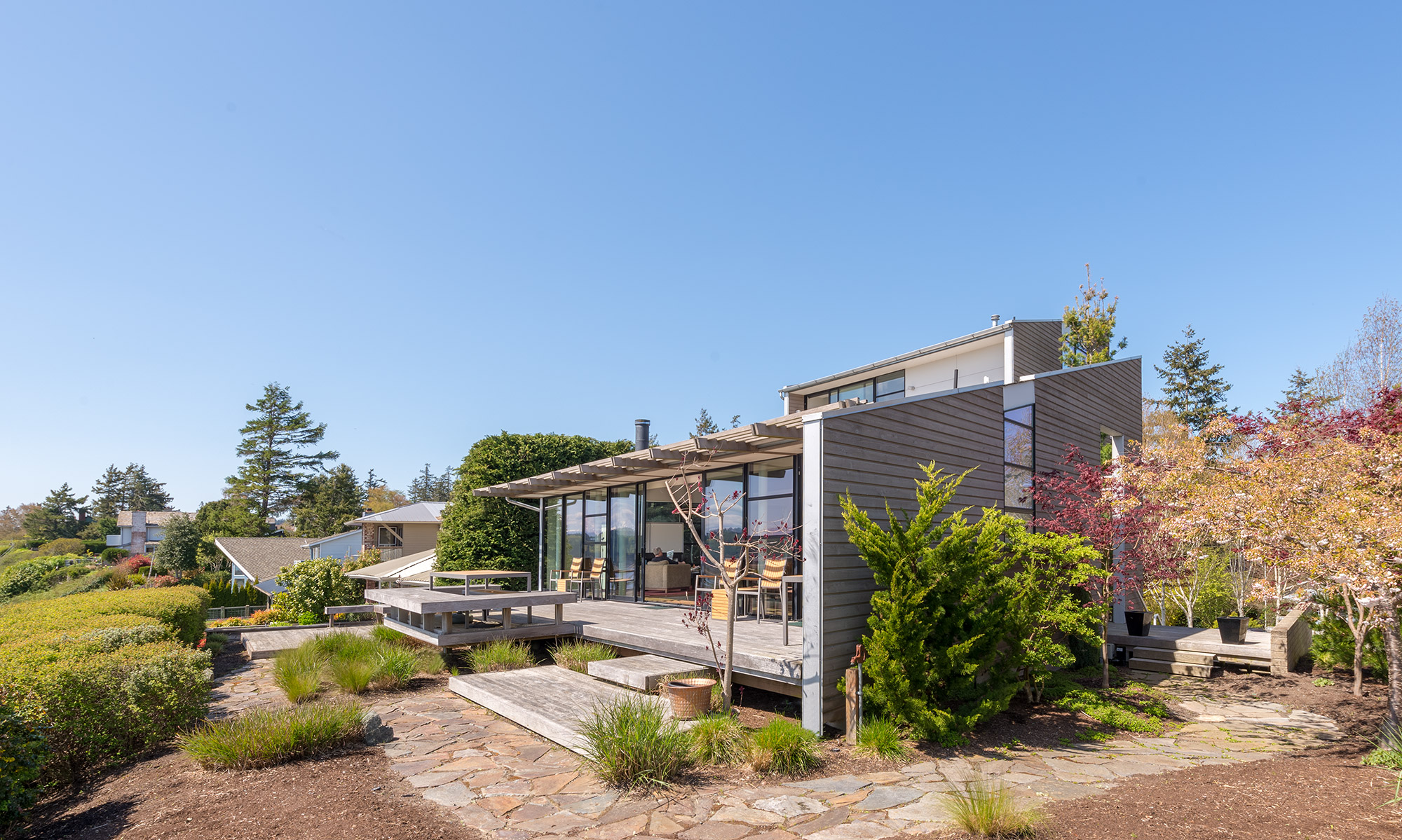 7.39-Stowell-Russell-Residence-Ext-SE-01-AvL.jpg