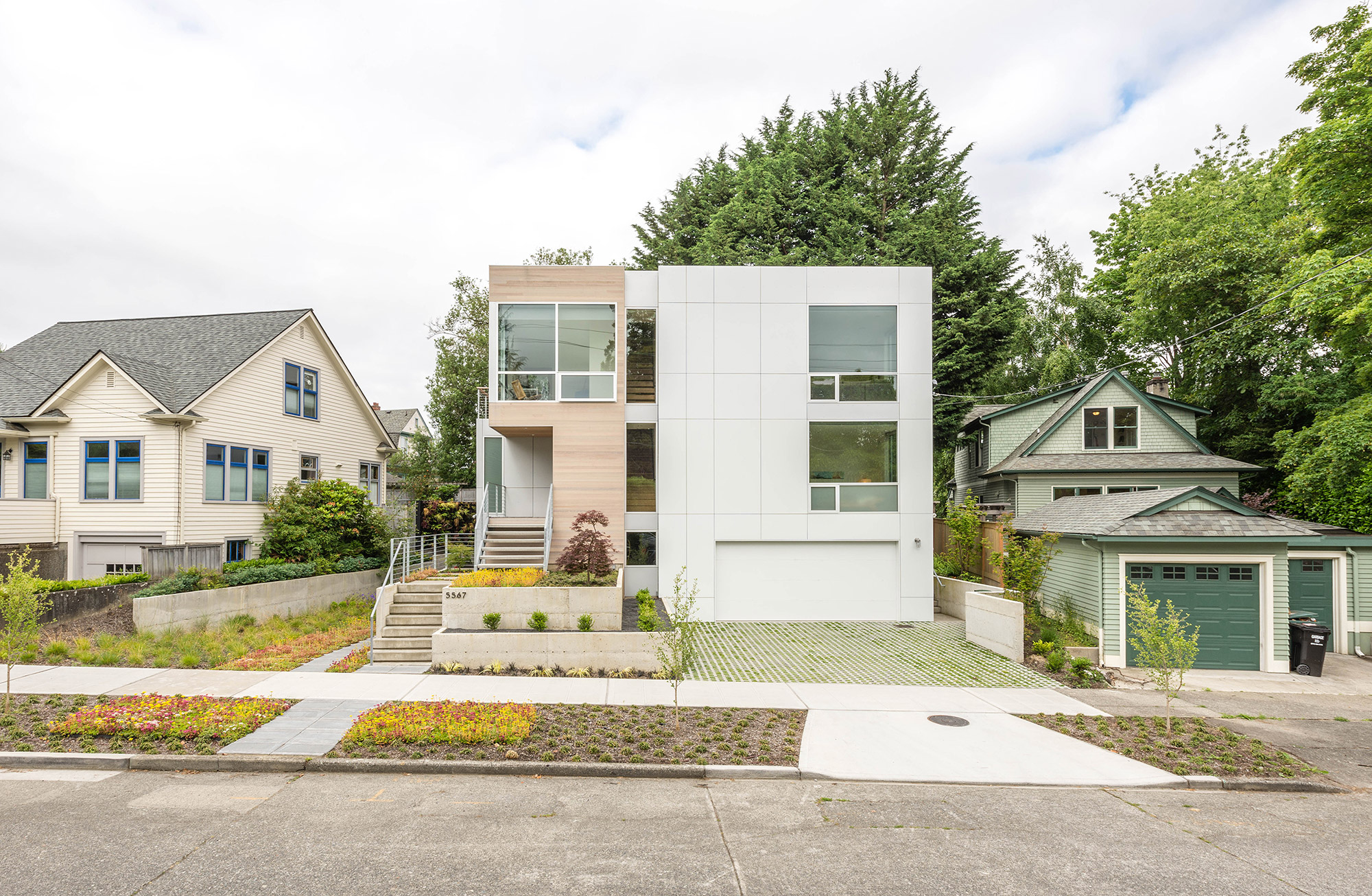 Case Study House 2016 by BUILD LLC