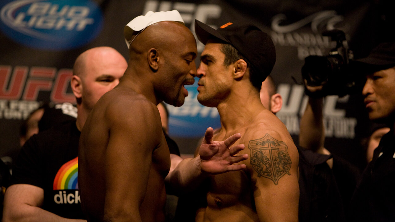 silva-vs-belfort-staredown-2.jpg