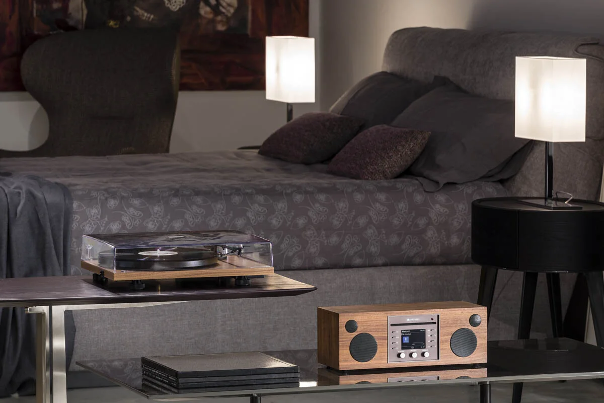 Bluetooth Turntable and Musica in Walnut