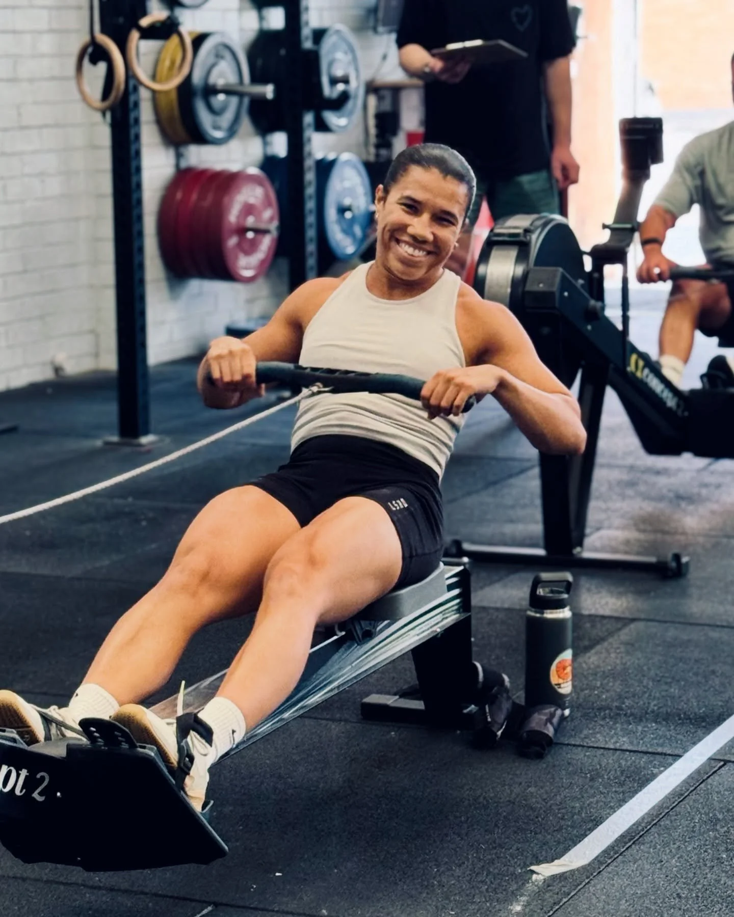 Quarters 4
-
When it&rsquo;s time to empty the tank 🤪
-
For time:
1km row
30 clean and jerk
1km row
30 Strict Handstand Push-ups
-
43/61kg
20 Min Cap
-
Awesome work team! 👏🏼
-
⚒️ #forgeathletic