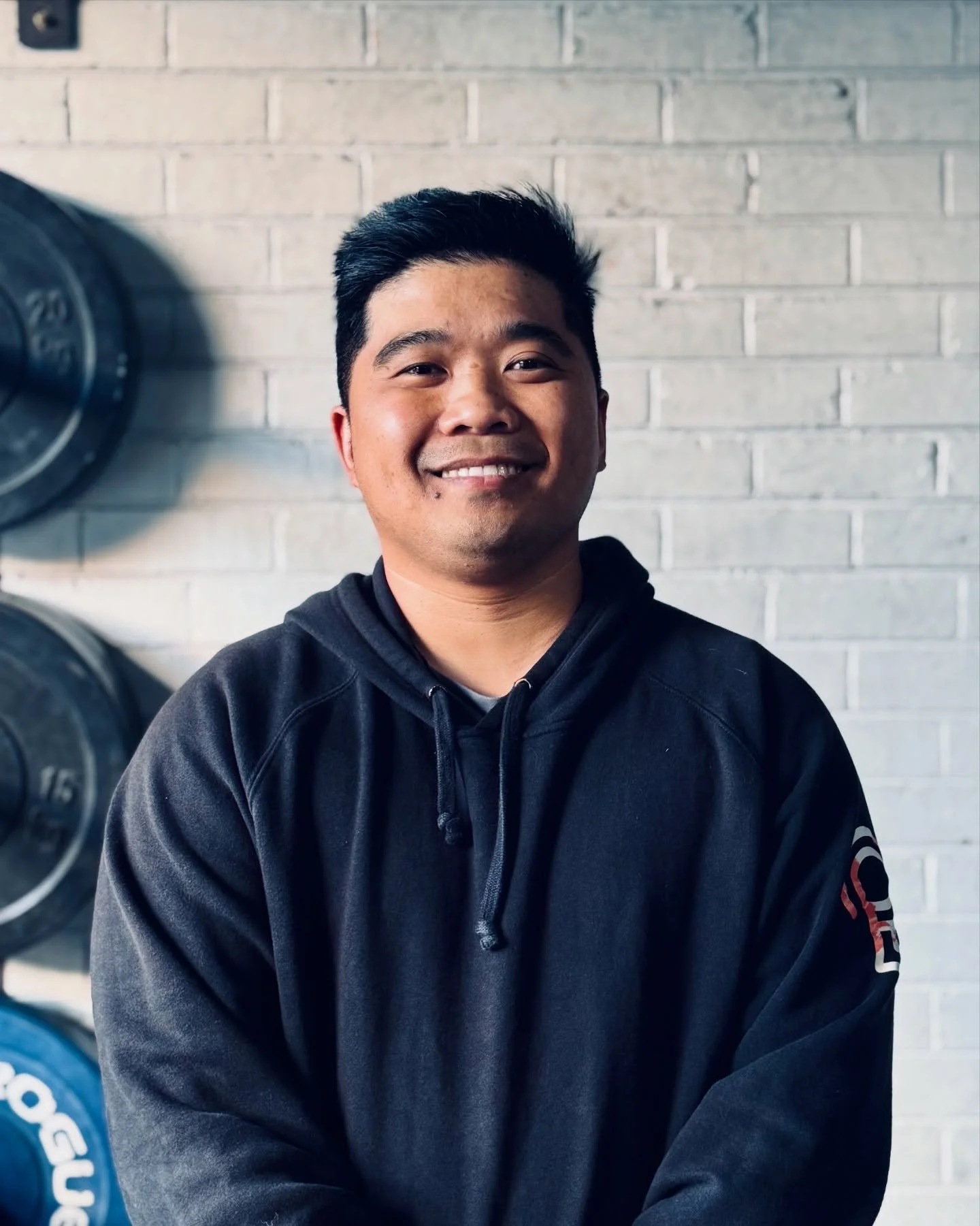 We&rsquo;re pumped to have Rob join Forge, coaching Weightlifting every Monday night. 🏋🏻&zwj;♂️
-
Well known in the weightlifting scene, Rob brings a wealth of experience and knowledge to our gym floor.
-
Originally from New Zealand, Rob has a back