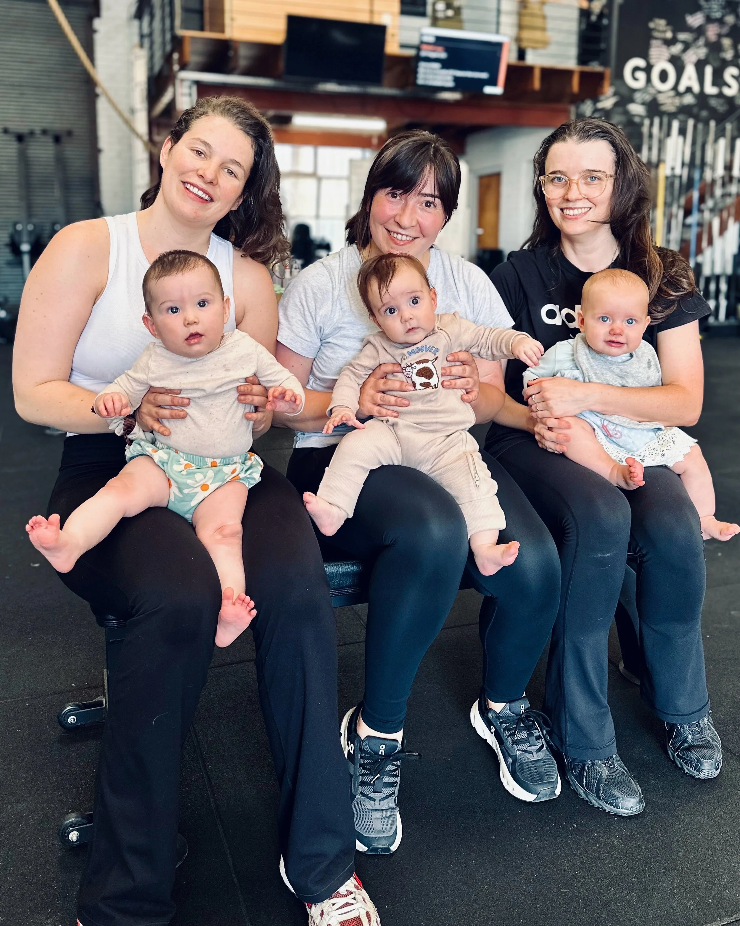 Mums + Bubs Sessions 💕
-
Getting back into training after having a baby is all about rebuilding confidence, strength and routine at your own pace. Our Mum &amp; Bubs sessions are beginner-friendly, fully tailored and a chance to connect with other m
