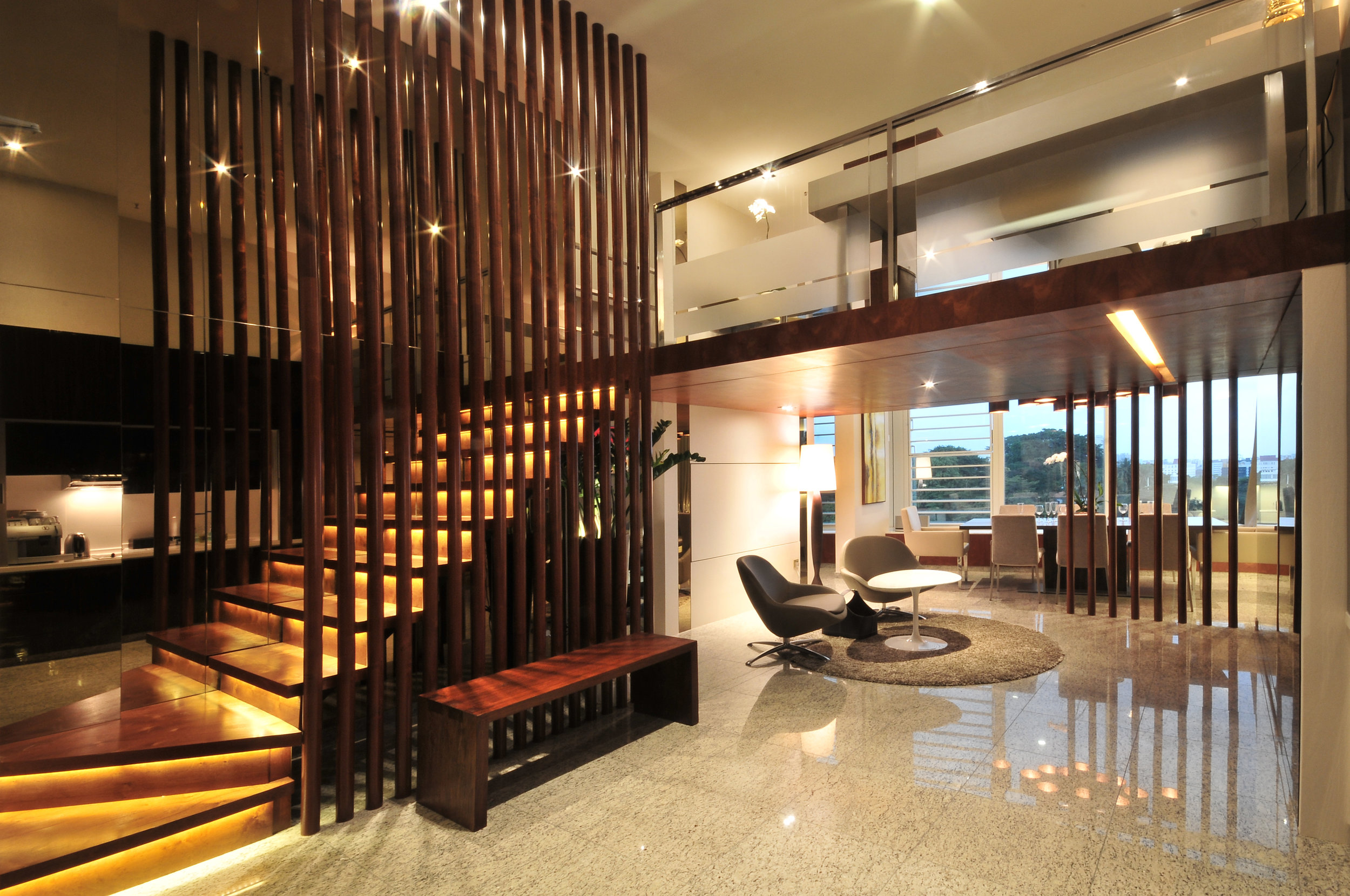  SoHo - Staircase to Loft 