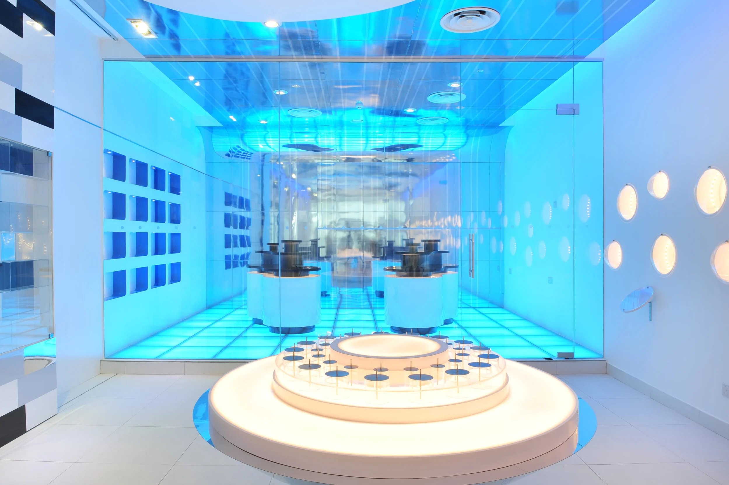  Perfume Centre - Showcase Area 