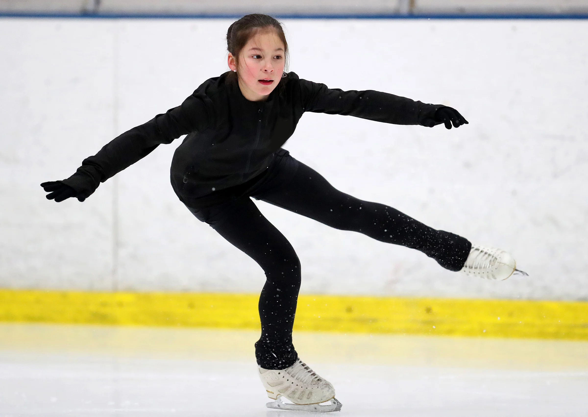 sjm-l-skate-xxxx-2.jpg
