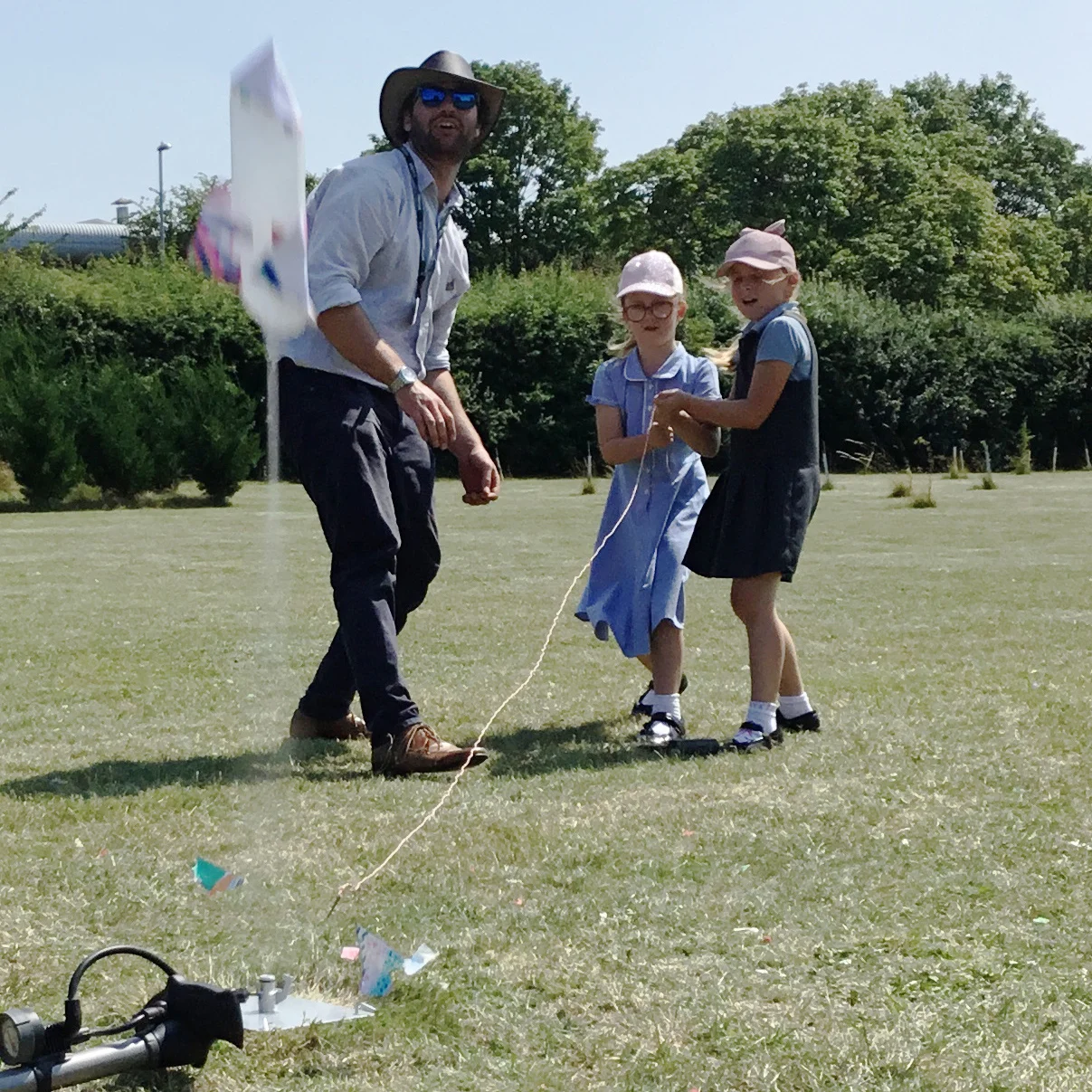 Mike Worth, Sphere Senior Systems Engineer and STEM Ambassador, at Winhills Primary Academy in St. Neots running a rocket based activity day.
