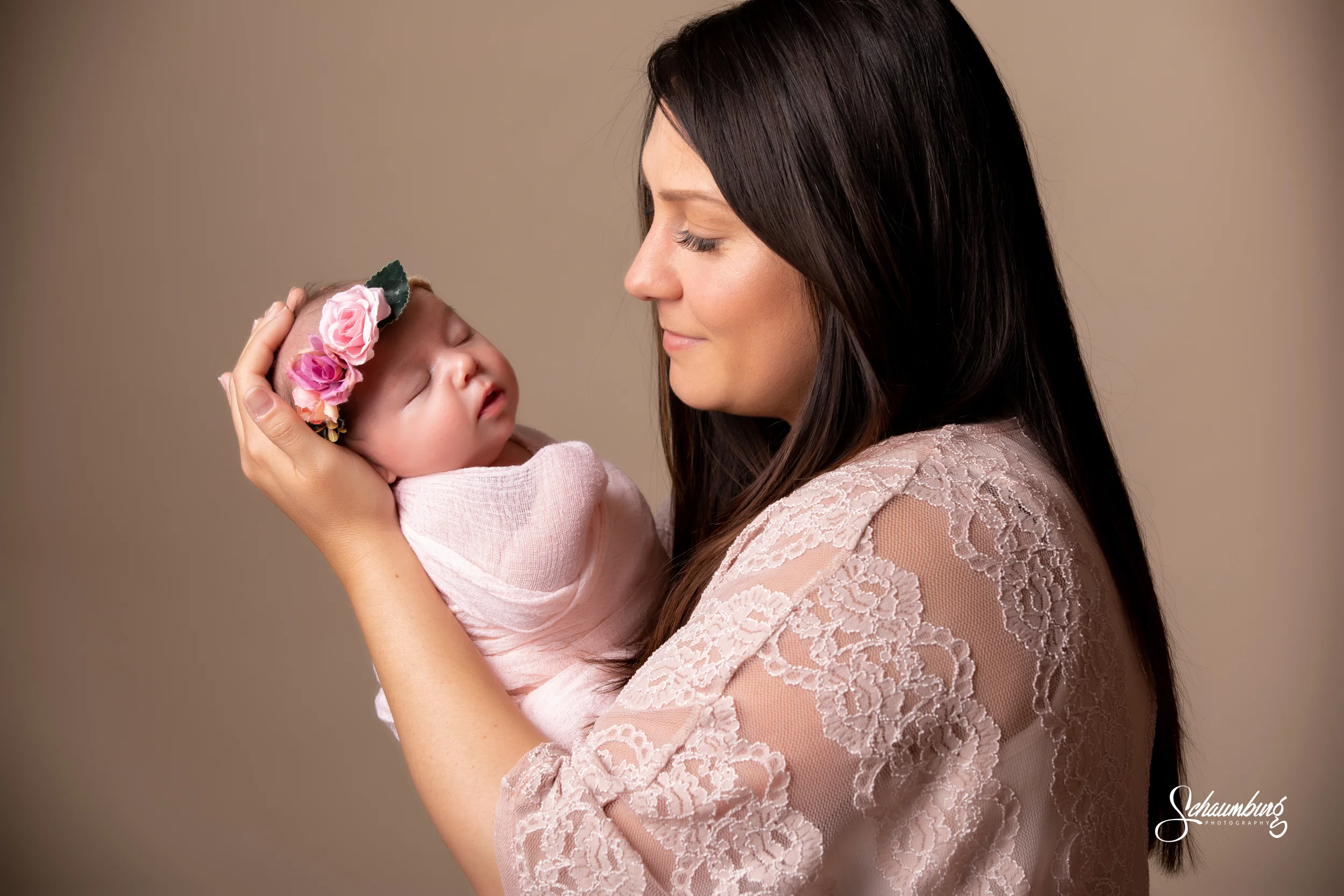 Kinsley's Newborn Session | Lawrence, KS Photographer