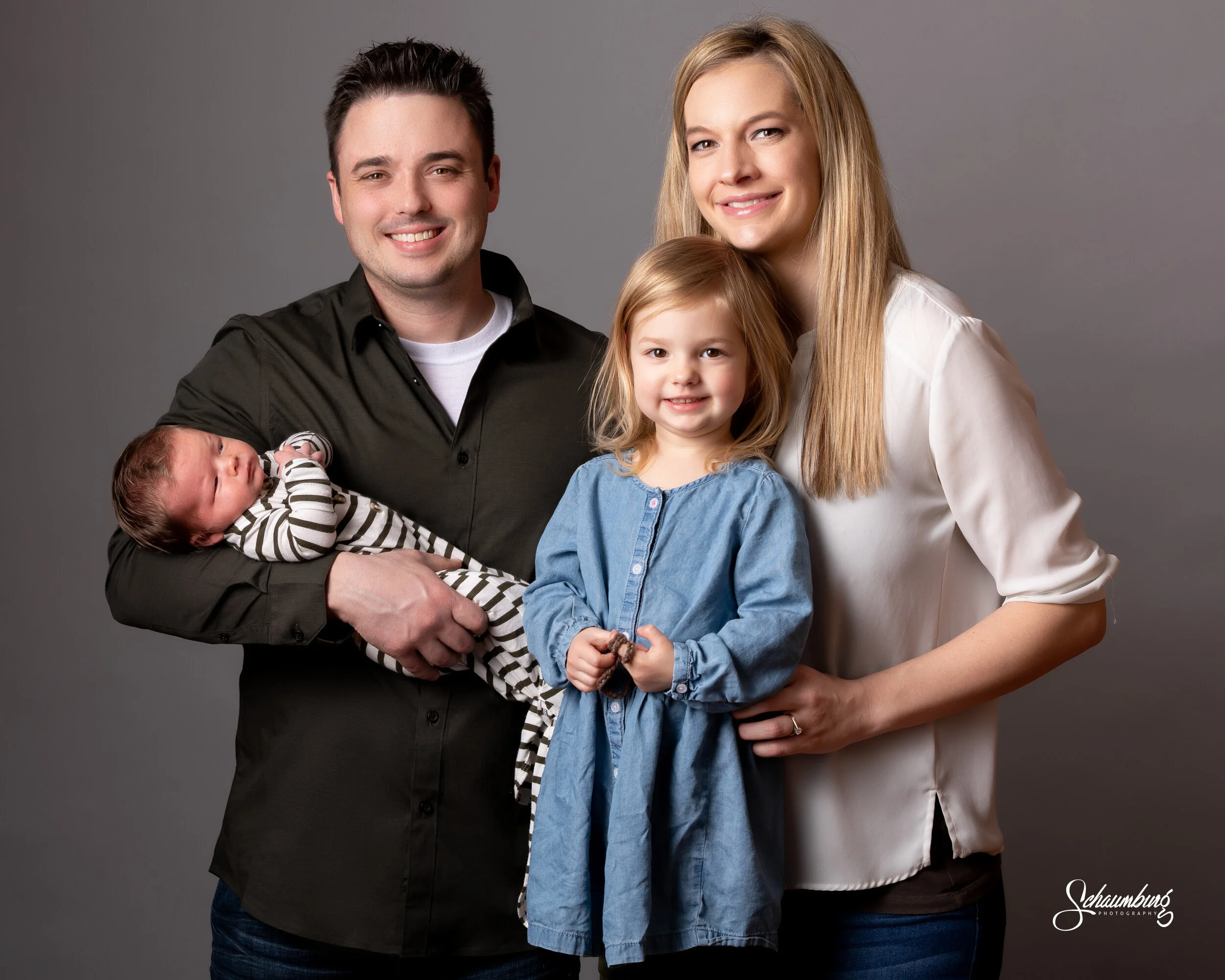 lawrence-ks-newborn-photographer-02.jpg