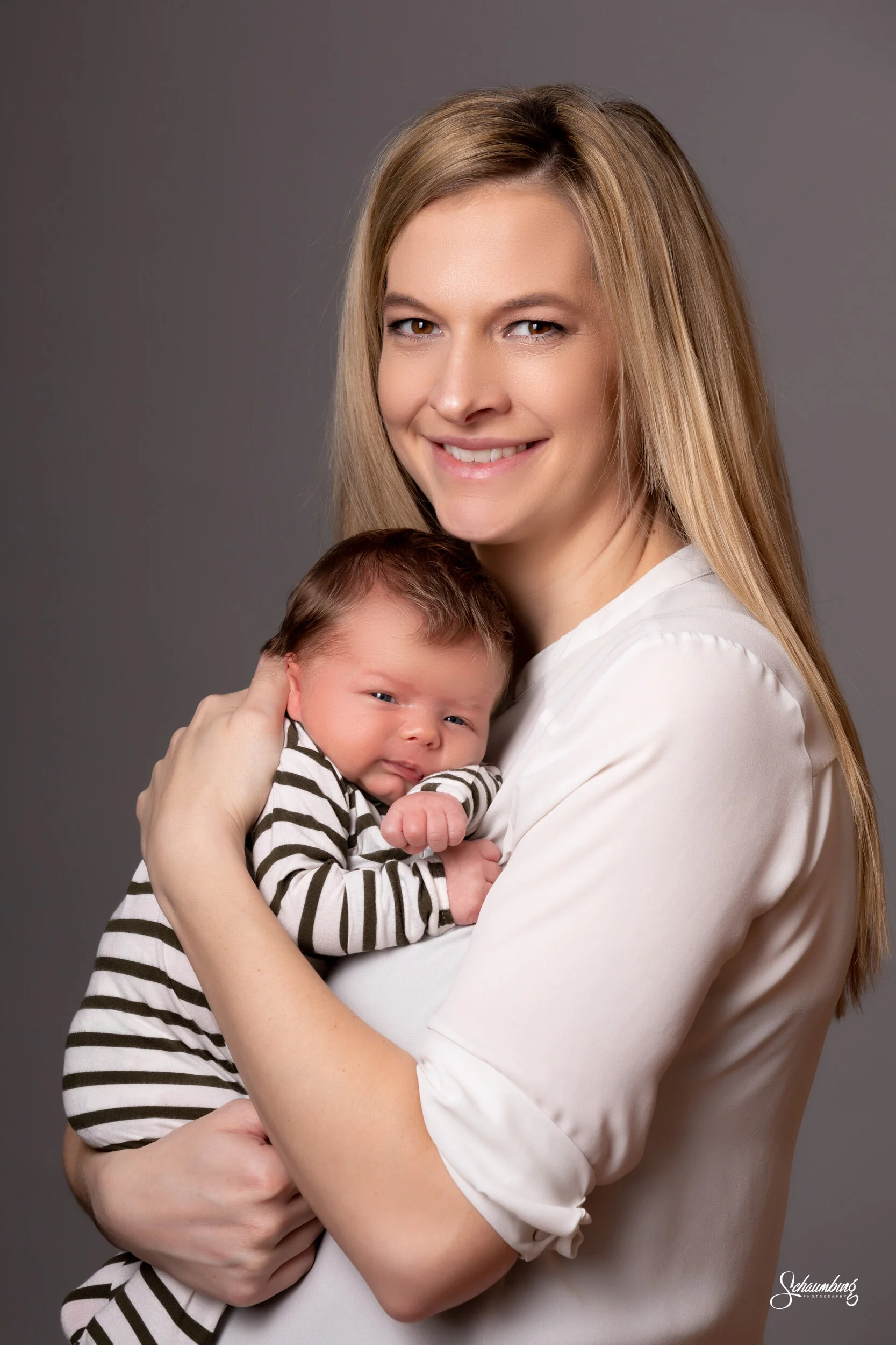 lawrence-ks-newborn-photographer-11.jpg