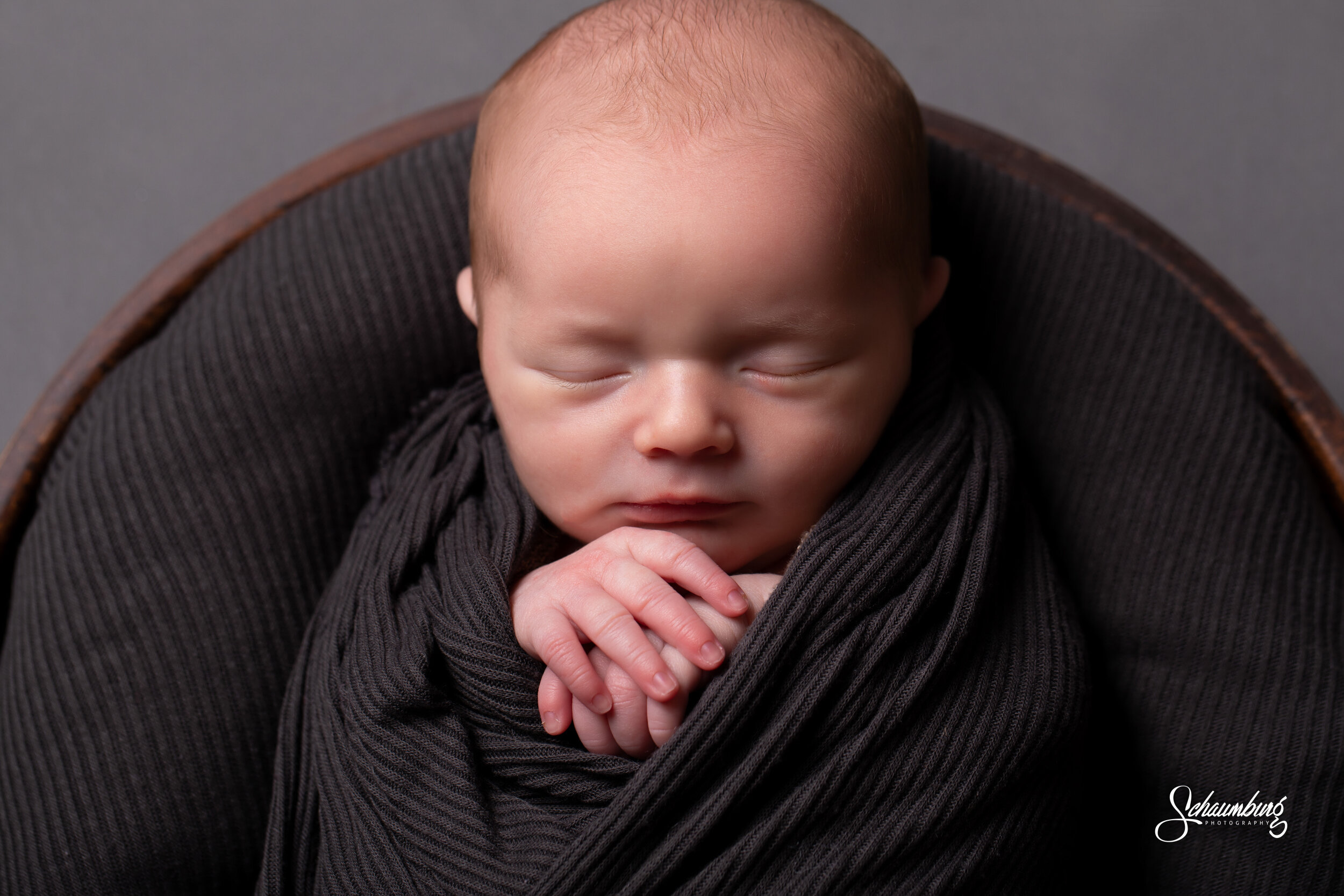 lawrence-ks-newborn-photographer-10.jpg
