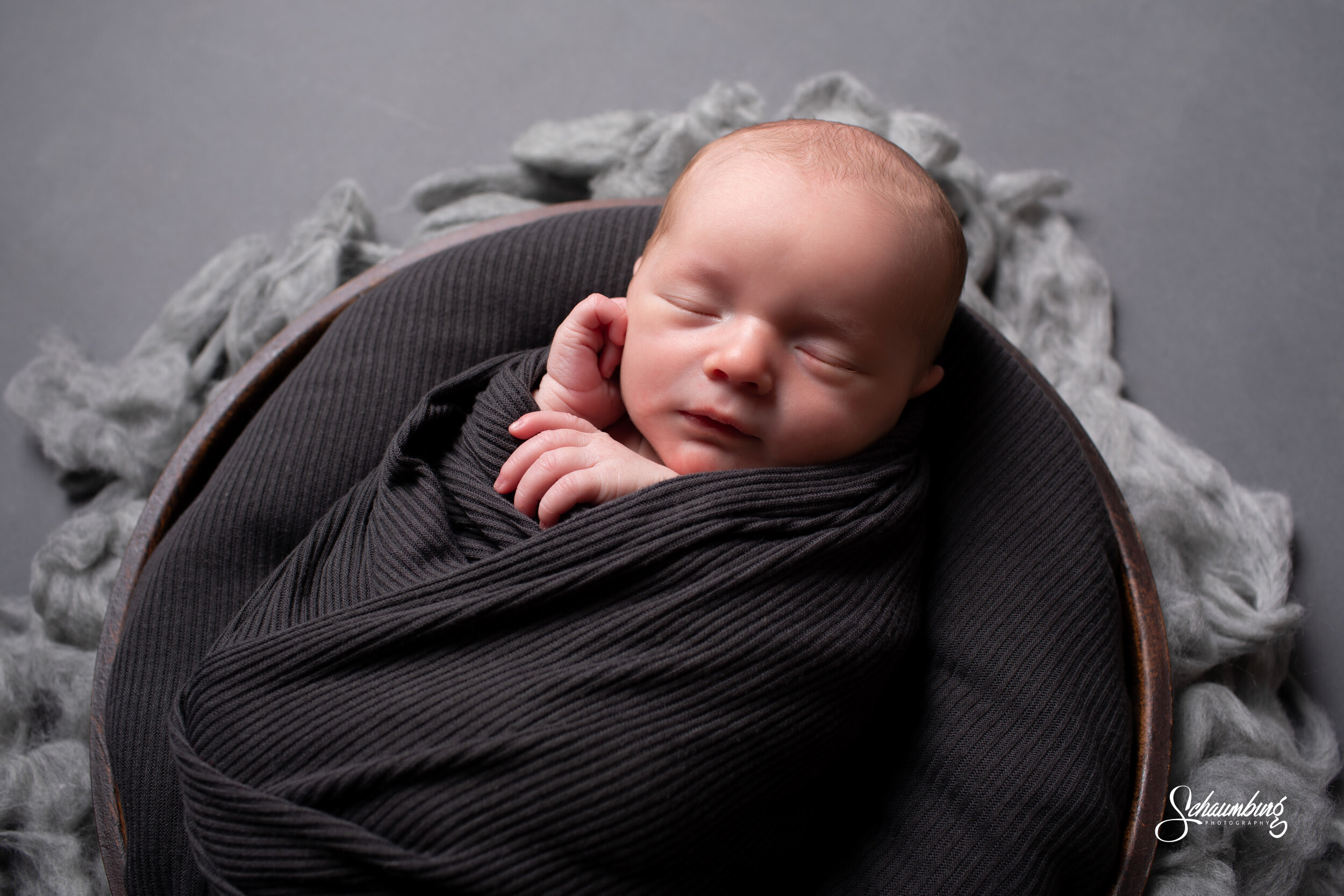 lawrence-ks-newborn-photographer-11.jpg