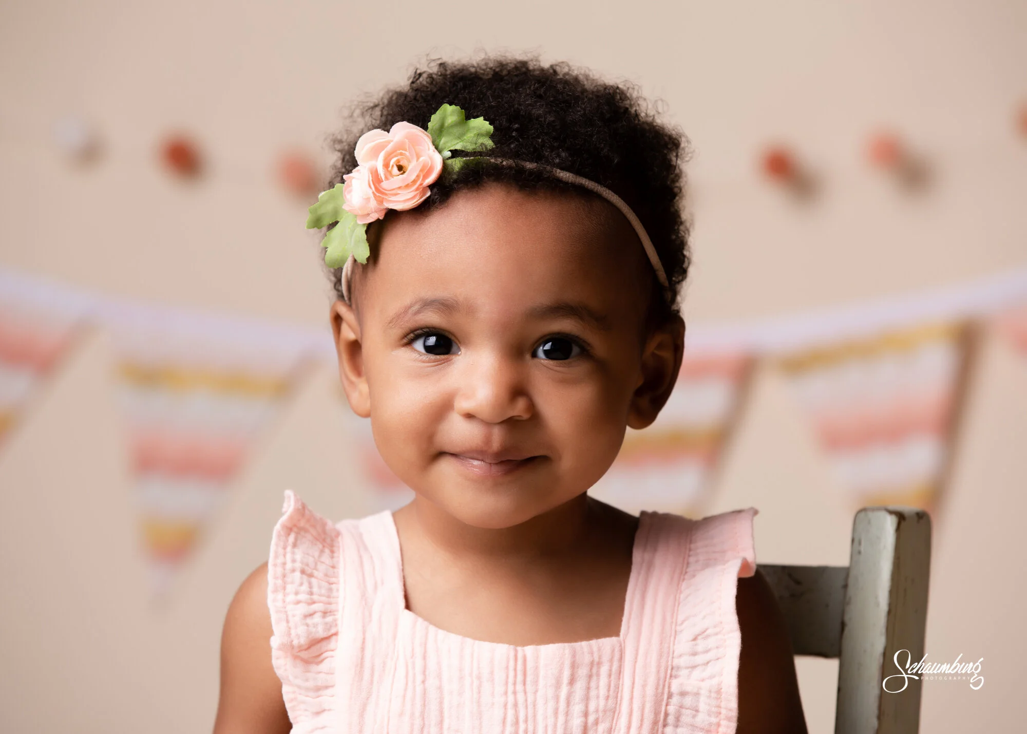 Luna's 1 Year Portrait Session | Lawrence, KS Photographer