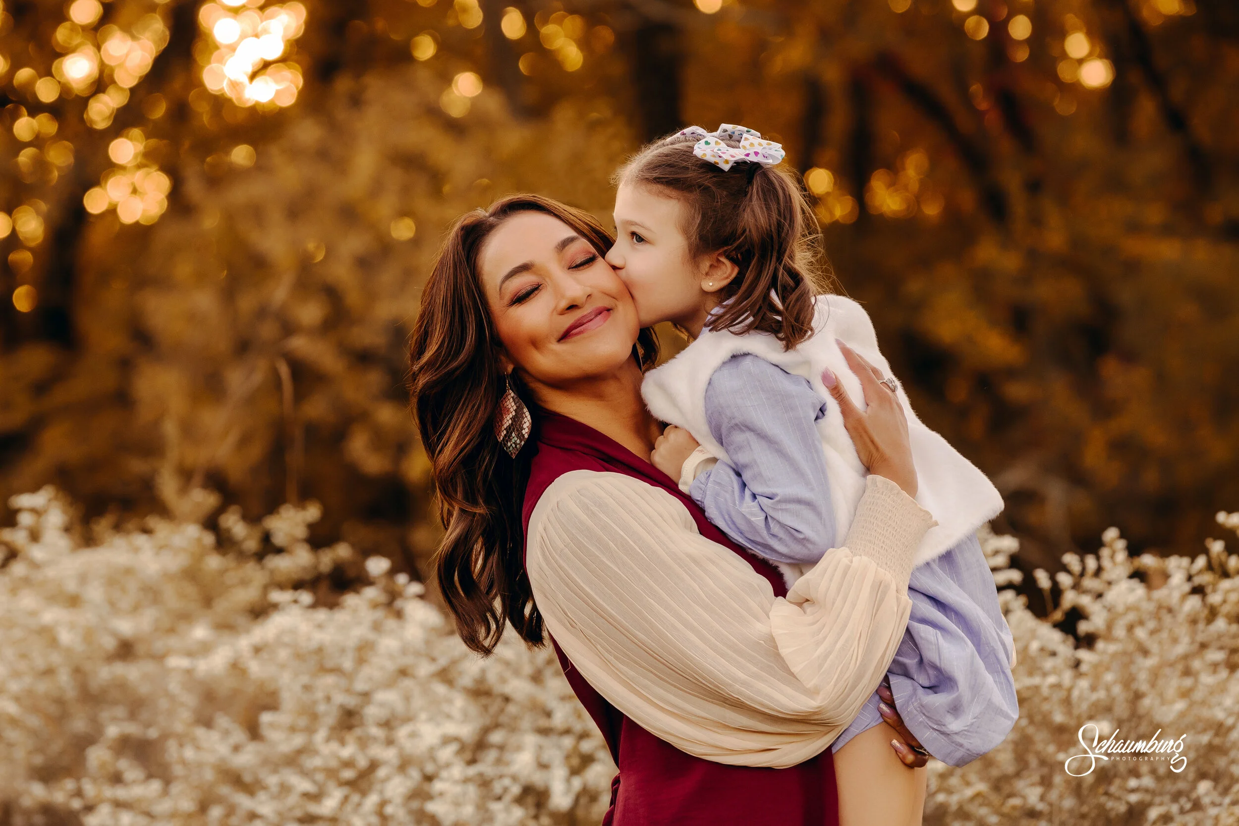 Kansas Fall Family Photography Session | Emmalee Schaumburg