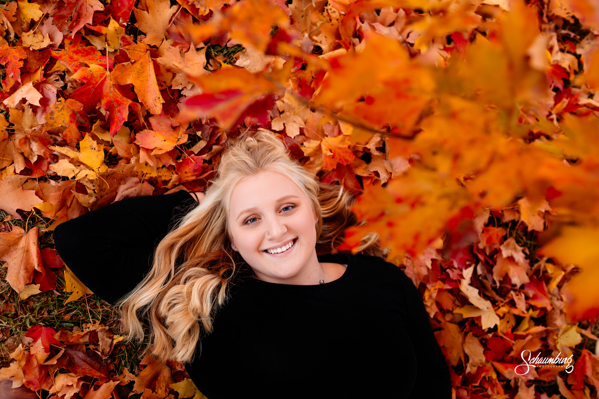 Aleah's Senior Portrait Session | Lawrence, KS Photographer | Emmalee Schaumburg