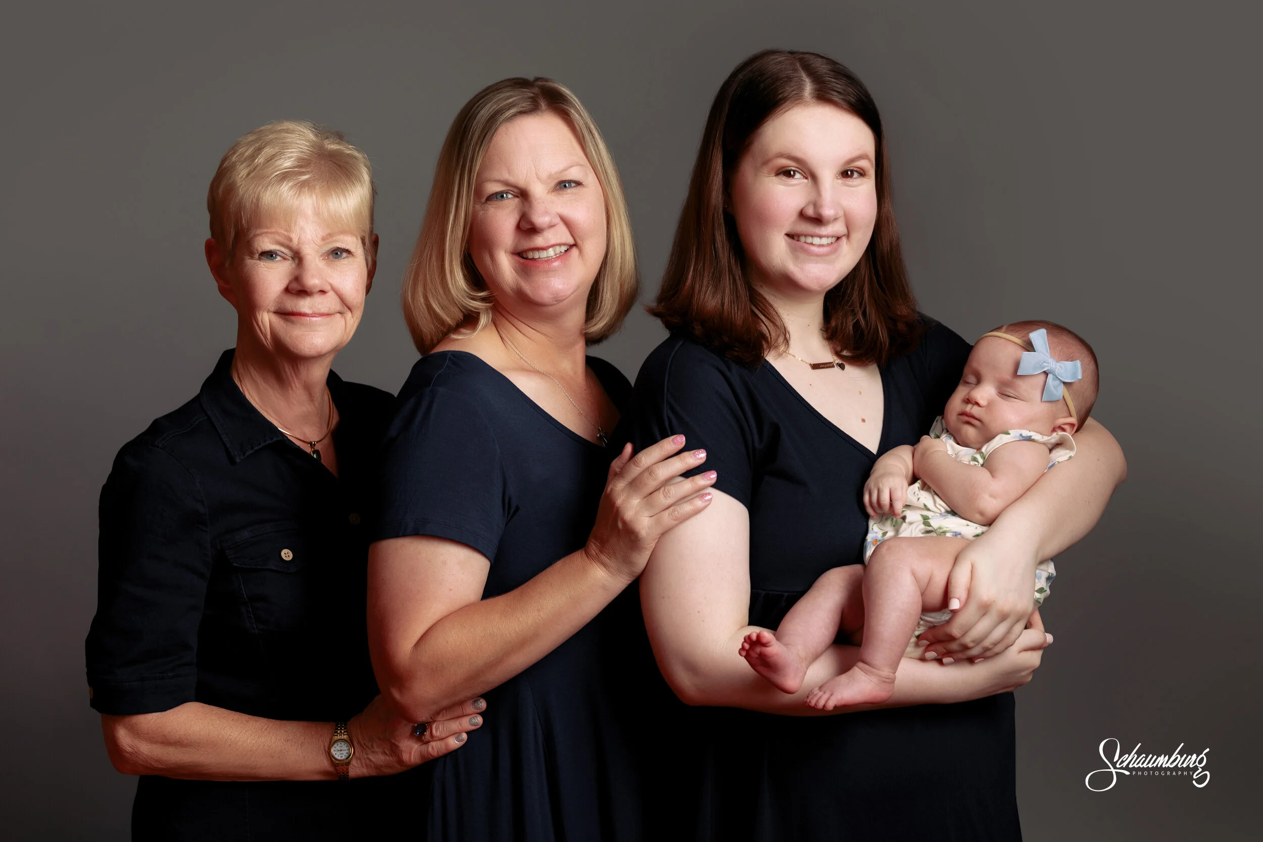 Generational Portrait Session with Kansas City Photographer Emmalee Schaumburg