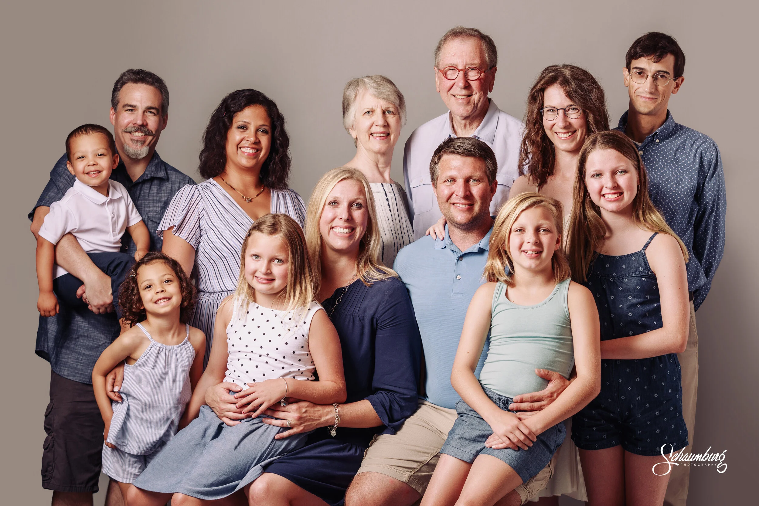 Extended Family Session with Lawrence, KS Photography Studio