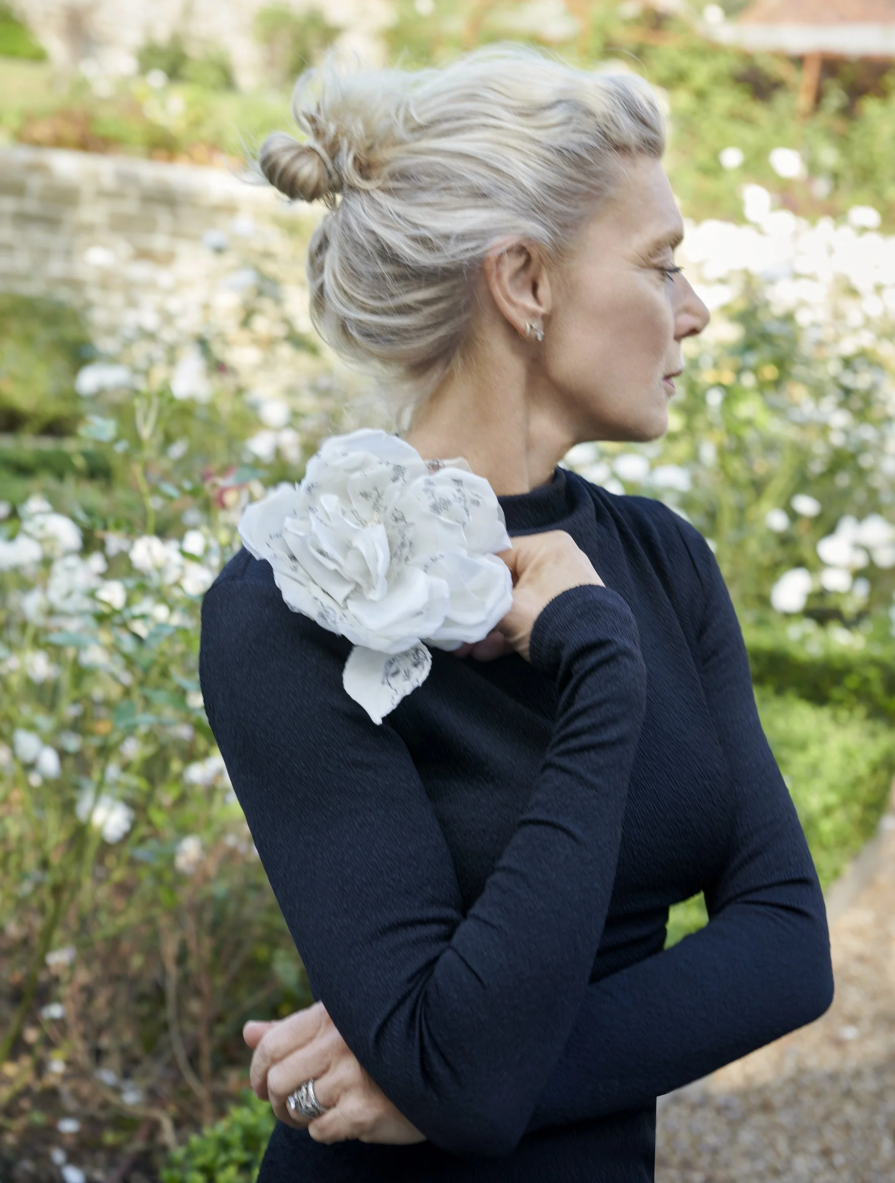 HA portrait corsage colour