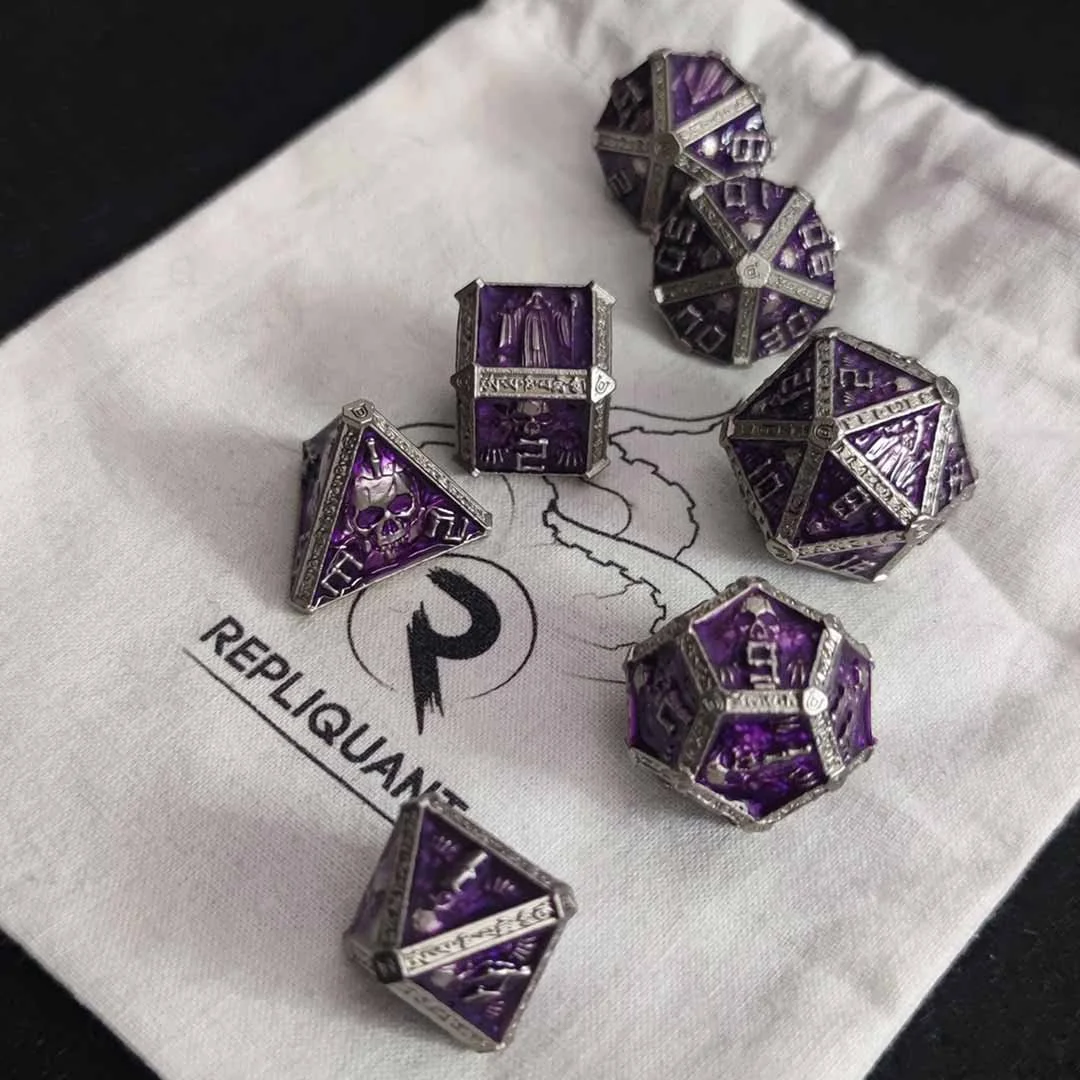 set-cranes-runique-antique-violet-repliquant-set-dices-pochon.jpg (copie)