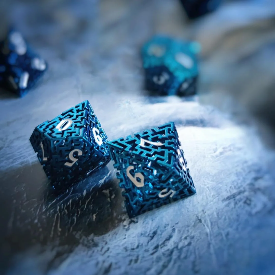 Hollow DÉDALE -  Bleu - Set de dés Metal JDR