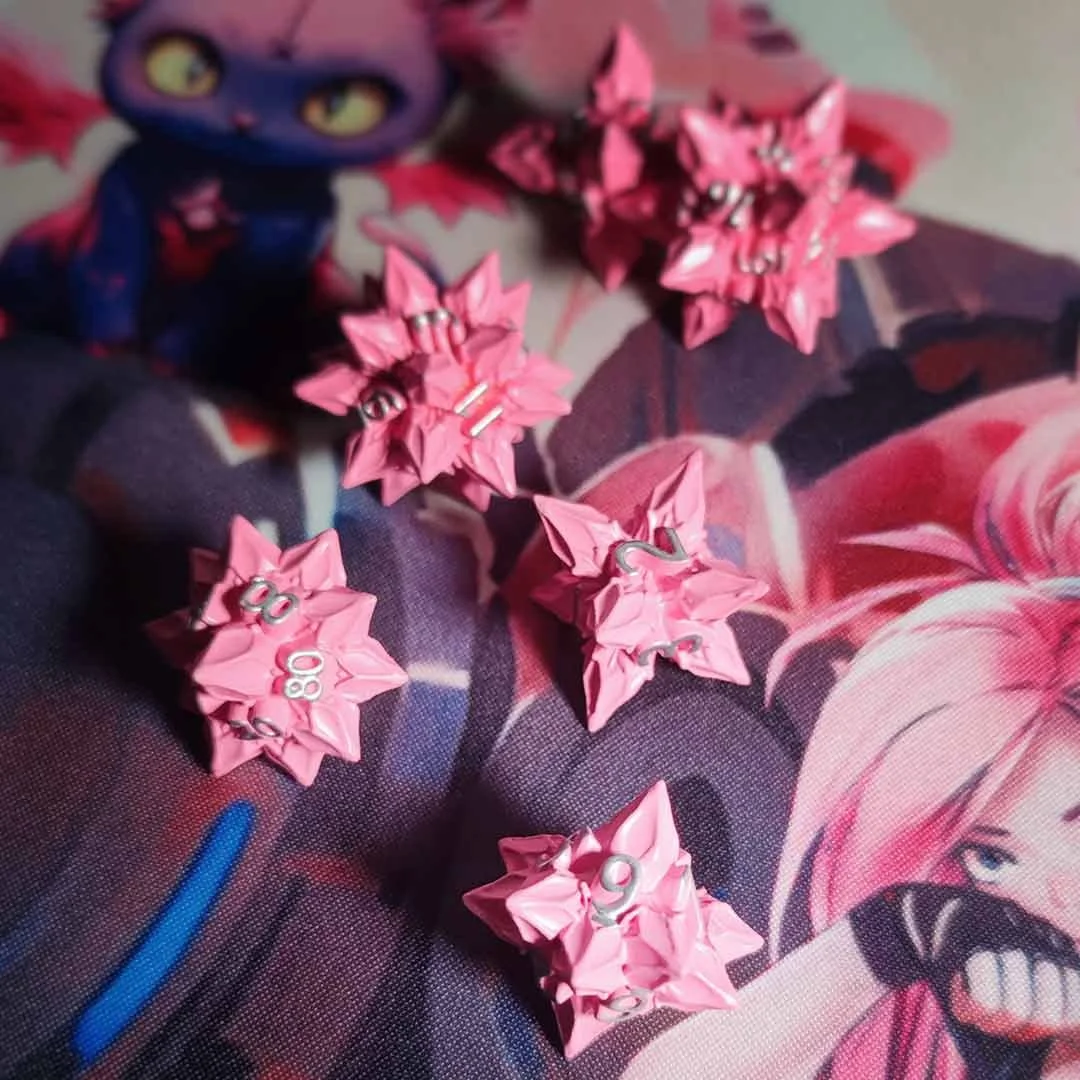 pralines-rose-repliquant-set-dices.jpg