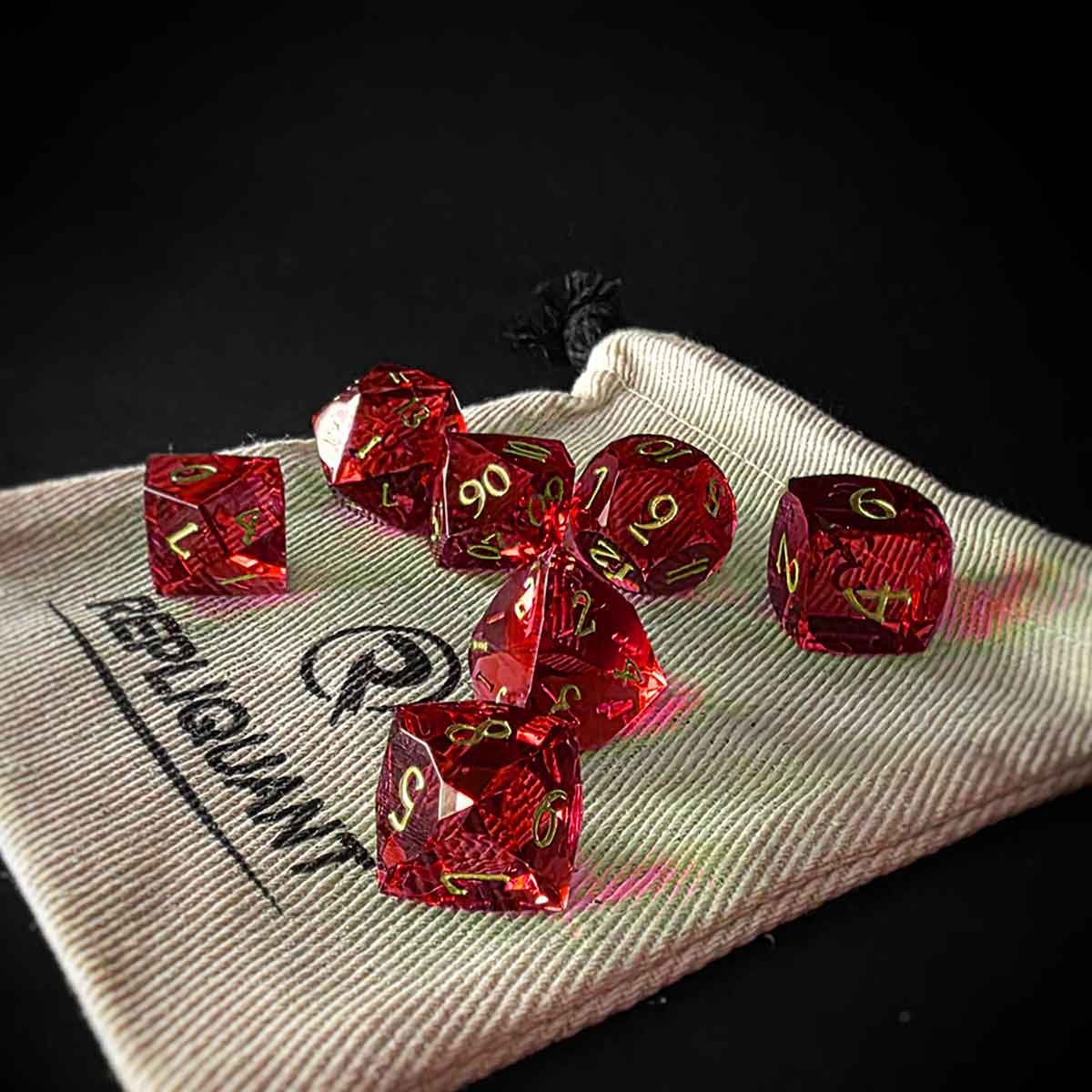 prisme-rouge-resine-repliquant-set-des-pochon-coton-rpg.jpg