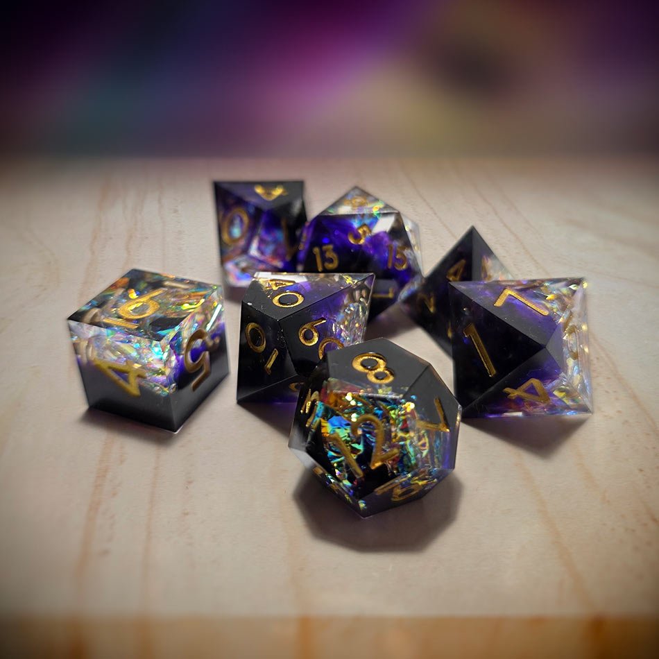 reflets-violet-resine-dice-set-repliquant-rpg.jpg