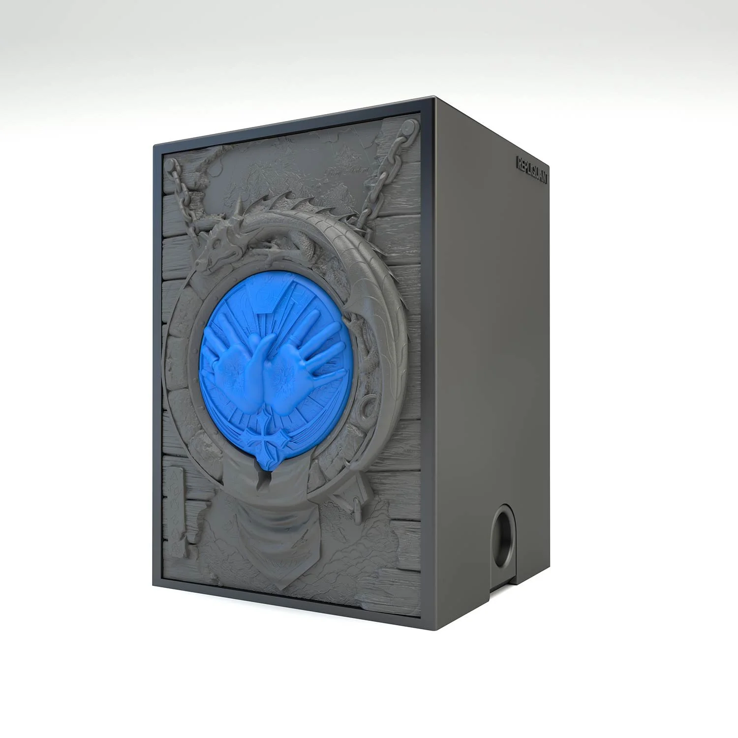 Tour à dé sculptée représentant un symbole clerc bleu, prêt à transporter vos dés et permet de les lancer. Idéal pour lancer et transporter vos dés. Vue de gauche, boité fermée.