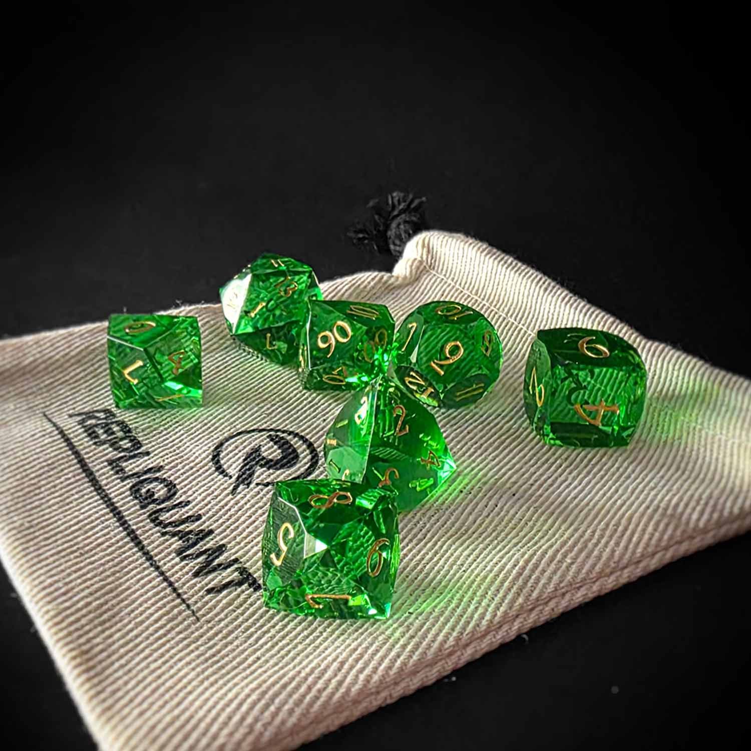 prisme-vert-resine-repliquant-set-des-pochon-coton-rpg.jpg