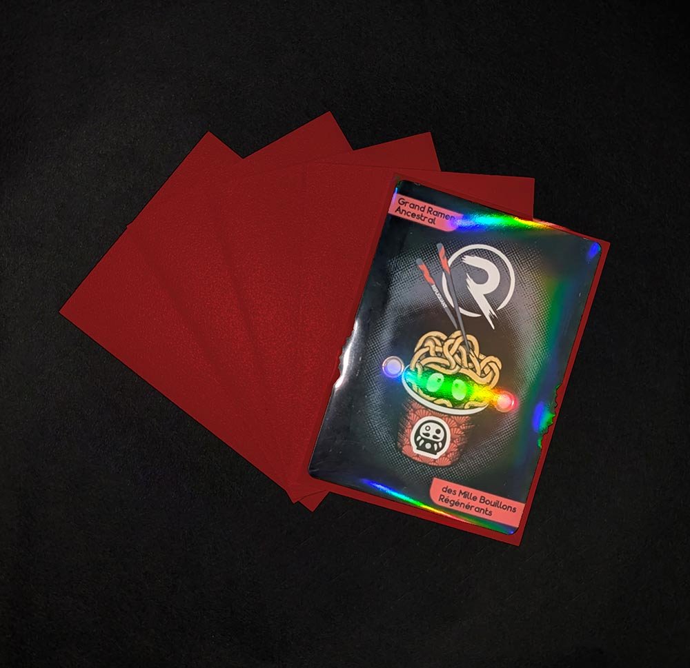 Matte-sleeves-rouge-effet-foil-card-repliquant.jpg