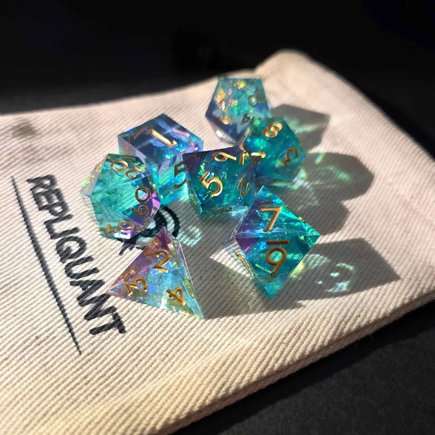 reflet-vert-violet-resine-repliquant-set-des-pochon-coton-rpg.jpg