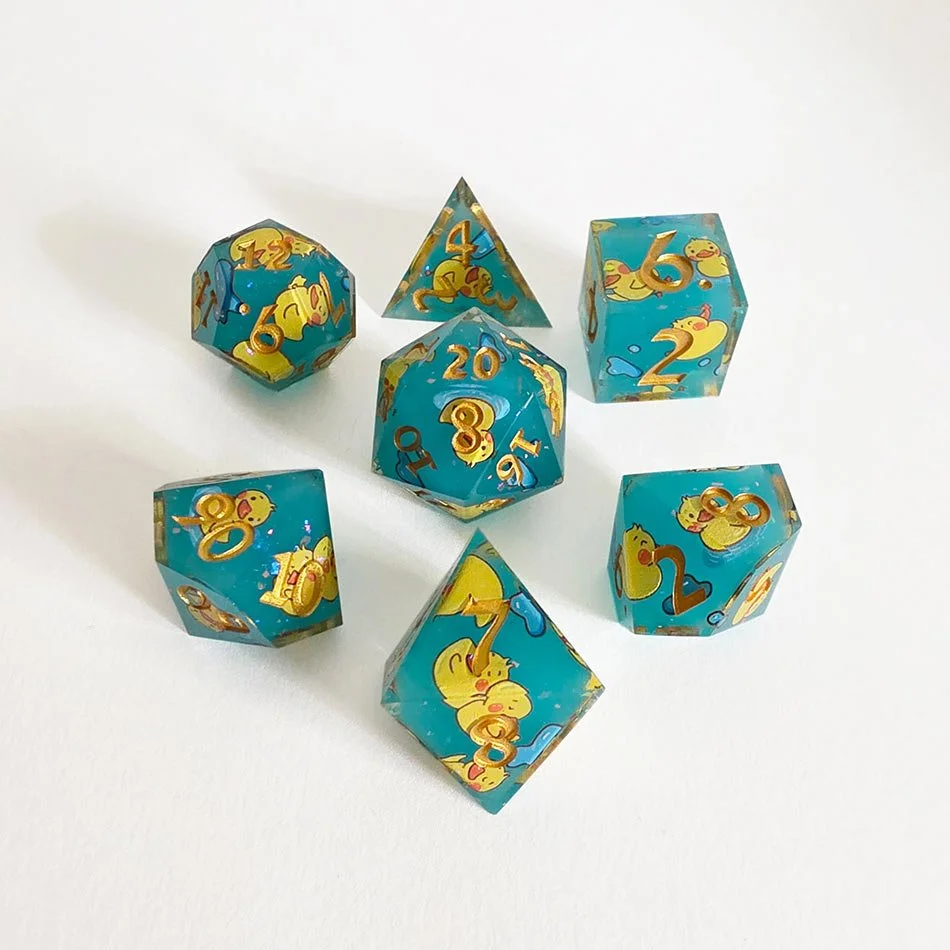 canard-resine-repliquant-set-7-dice-rpg.jpg