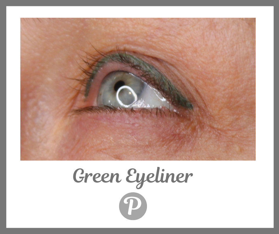 Green Eyeliner.png