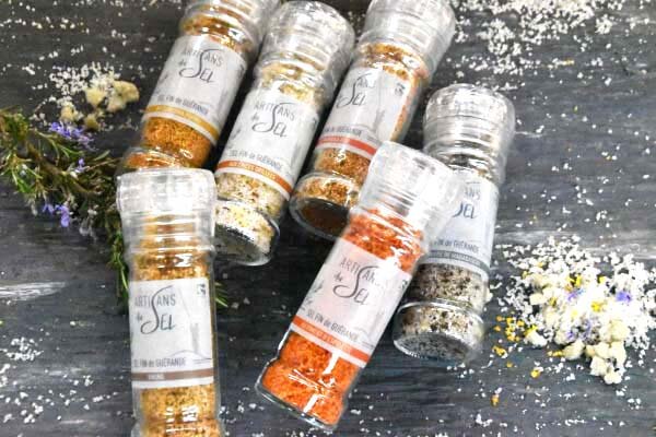 Lot de 6 moulins de sel fin de Guérande aromatisé — Artisans du sel