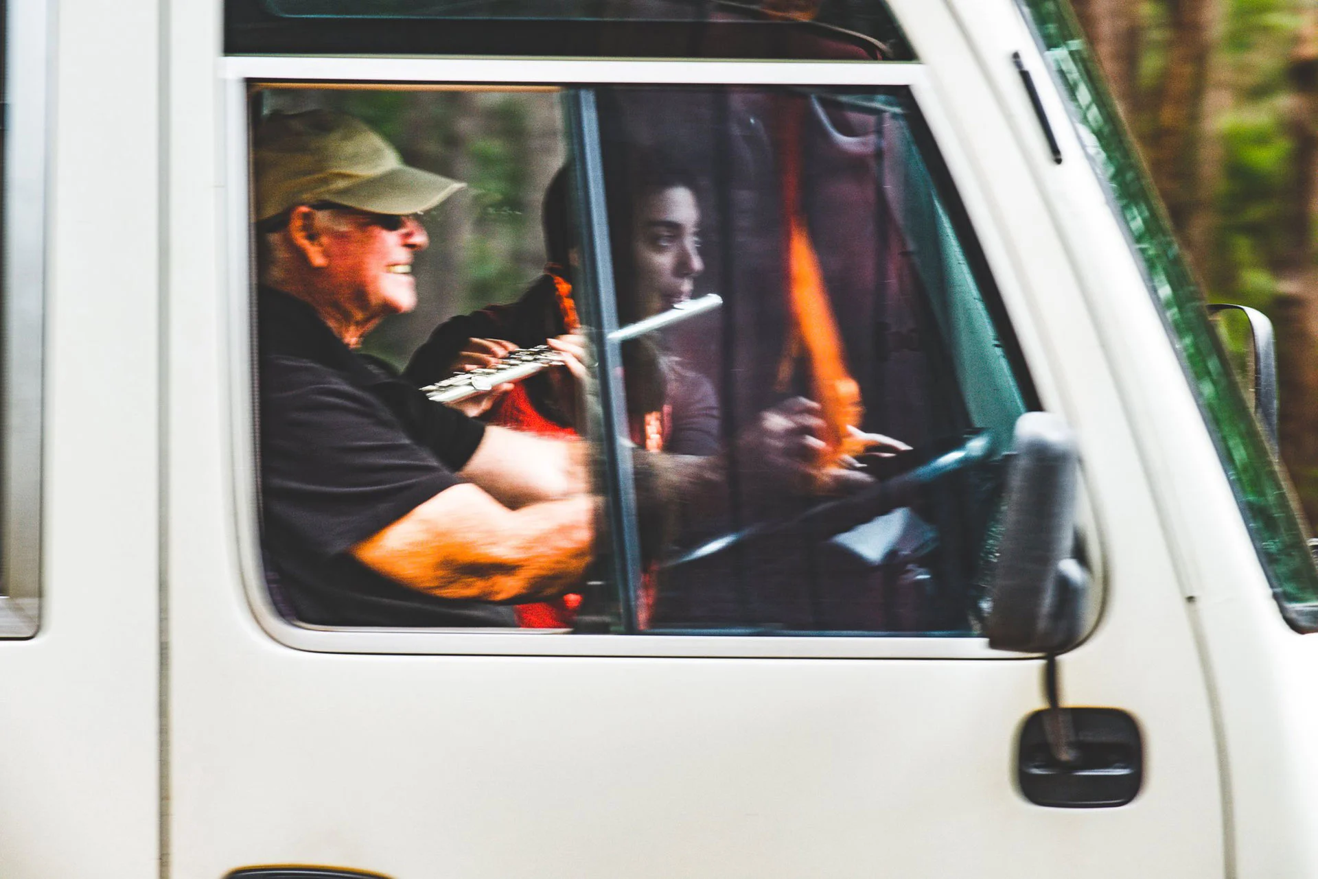 Feels on the bus