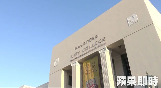 辯論於帕薩迪納市立學院舉行。張紫茵攝