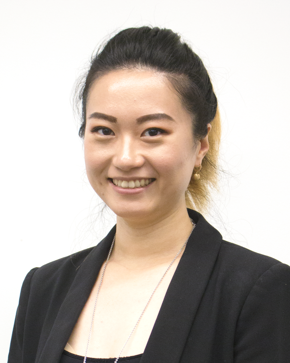 Melody Zhang.png