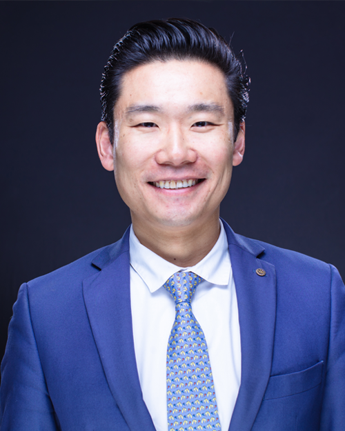 Kevin Lian Executive Director Pet Partners , California Chapter