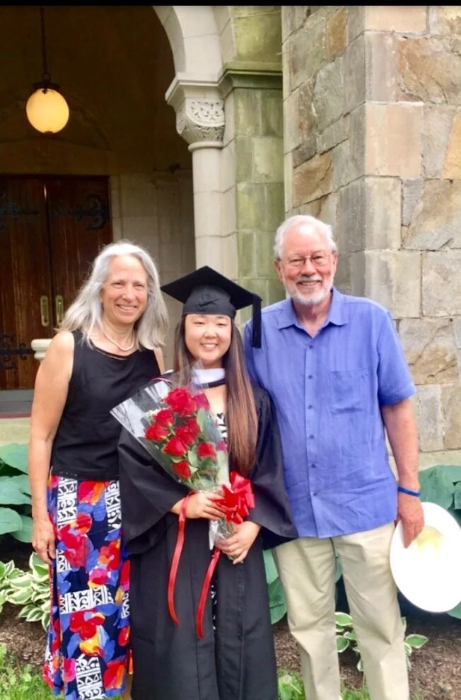 課業兼顧興趣 華裔養女進名校 (World Journal)