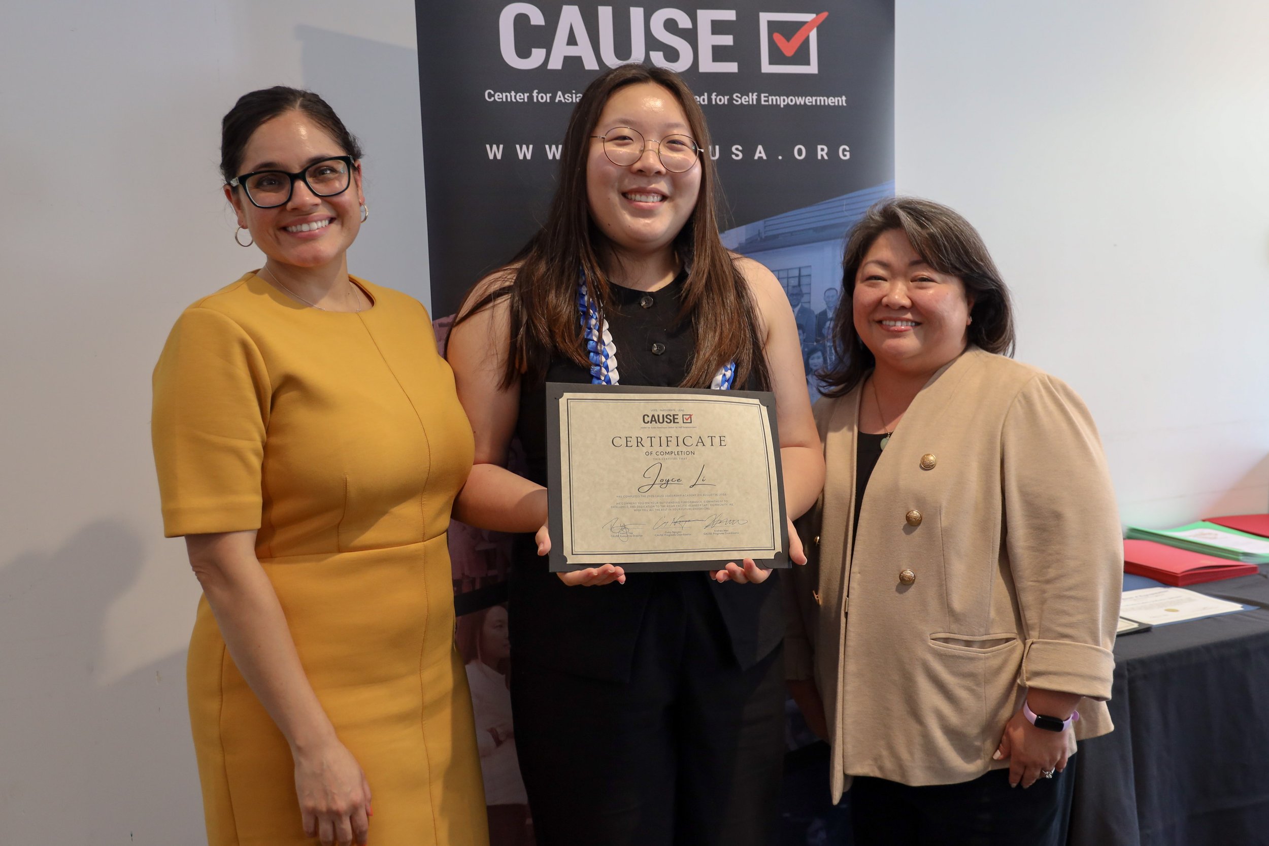 25_CLA Grad-8463.jpg