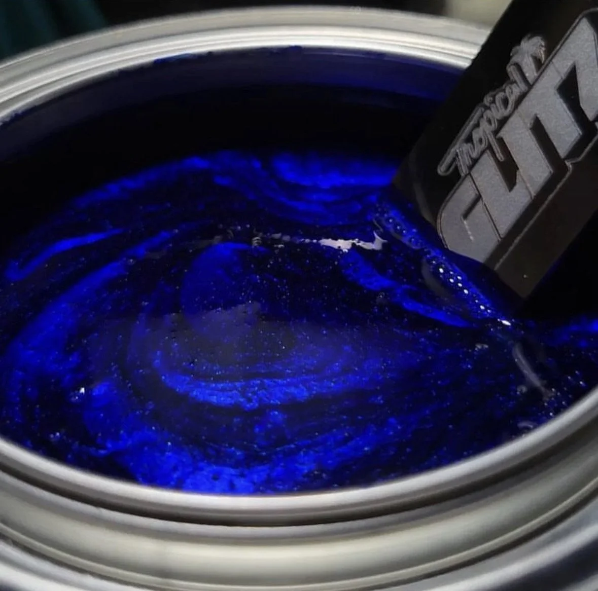 Seductive Blue Candy Basecoat I Car Paint — Tropical Glitz