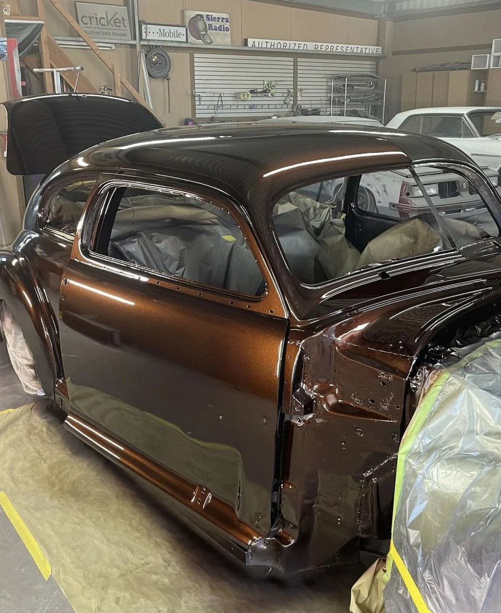 Luscious Toffee Brown Candy Basecoat I Car Paint — Tropical Glitz