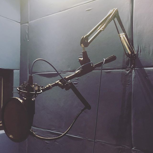 New boom, who dis? #telescoping #boom #recording #booth