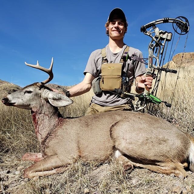 The youngest Skull Brother had an amazing break from College and killed 3 big game animals with his bow in less than a week, filling his 2019 and 2020 deer tags!  Congrats Davis on your first Mule Deer, First Coues Deer with a bow, and a sweet bonus 