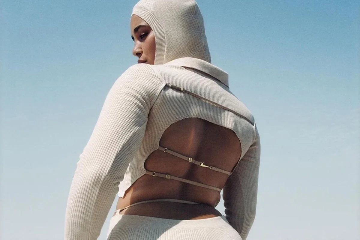 1656437941-jacquemus-nike-collaboration-collection-release-date-price-0.jpg