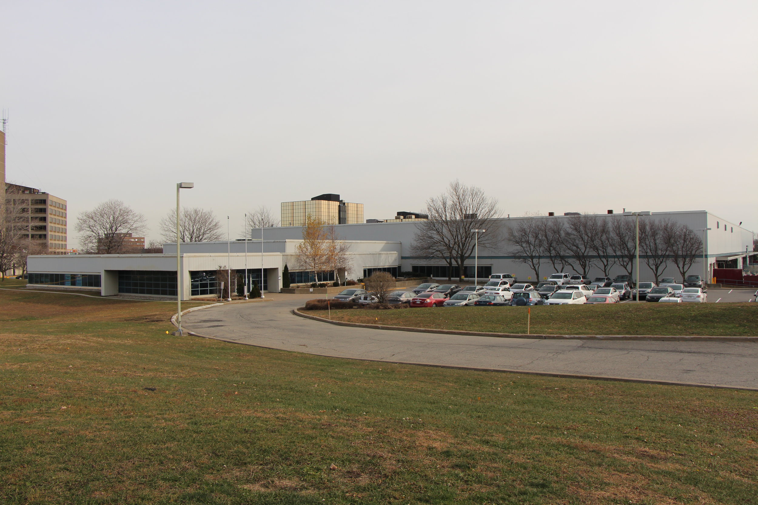 6800 TRANS-CANADA, POINTE-CLAIRE&nbsp;