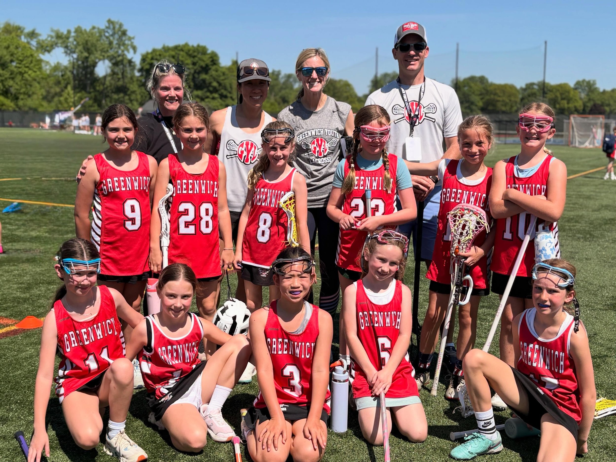 3 White plays hard on the field and off it! What an incredible year‑end tournament in New Canaan. So proud of the girls and their coaches for an amazing season! 🥍🃏😀