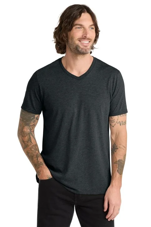 624Wx724H-10357-SpaceBlack-0-AL2014SpaceBlackModelFront4.jpg