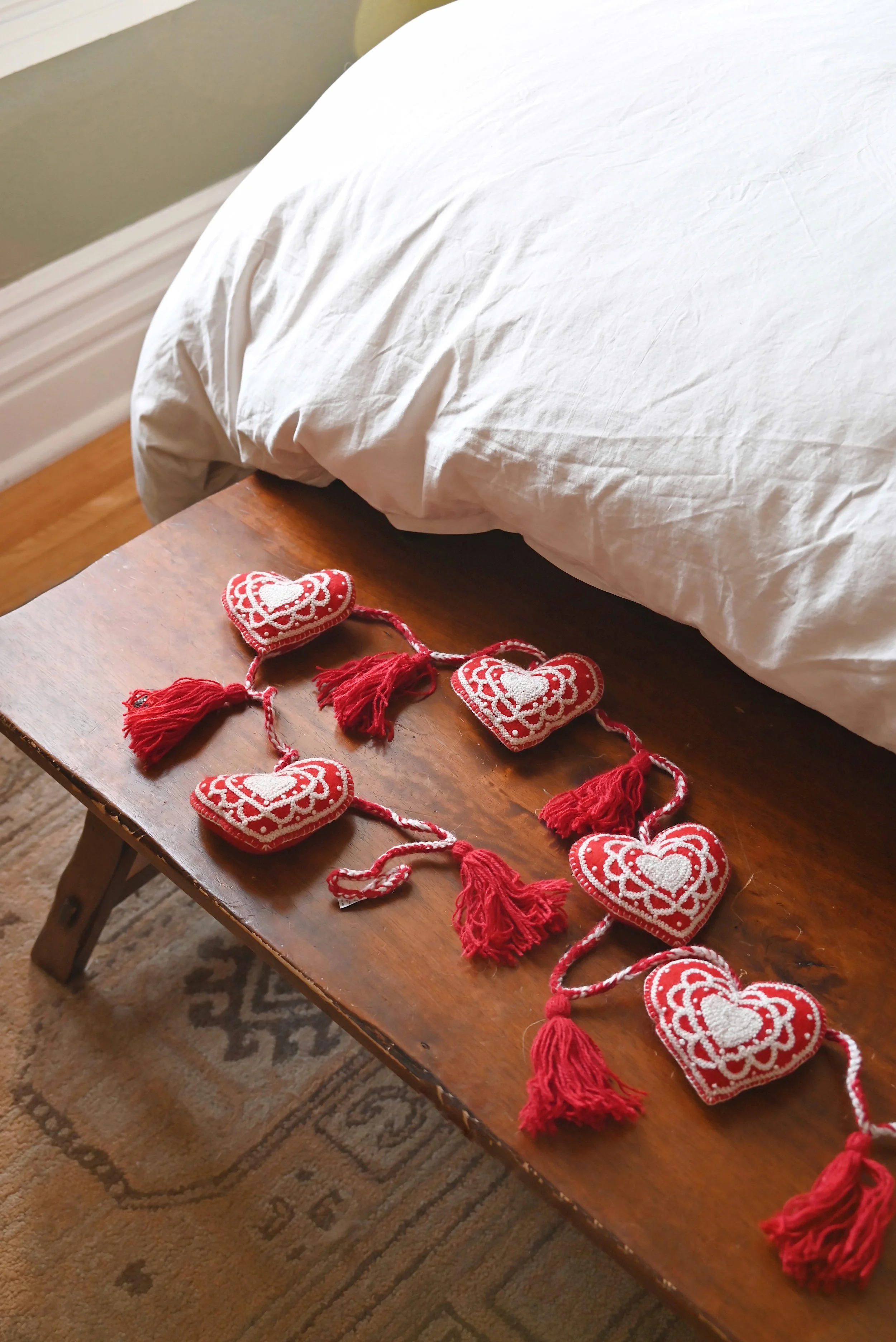 Heart Garland 06.jpg